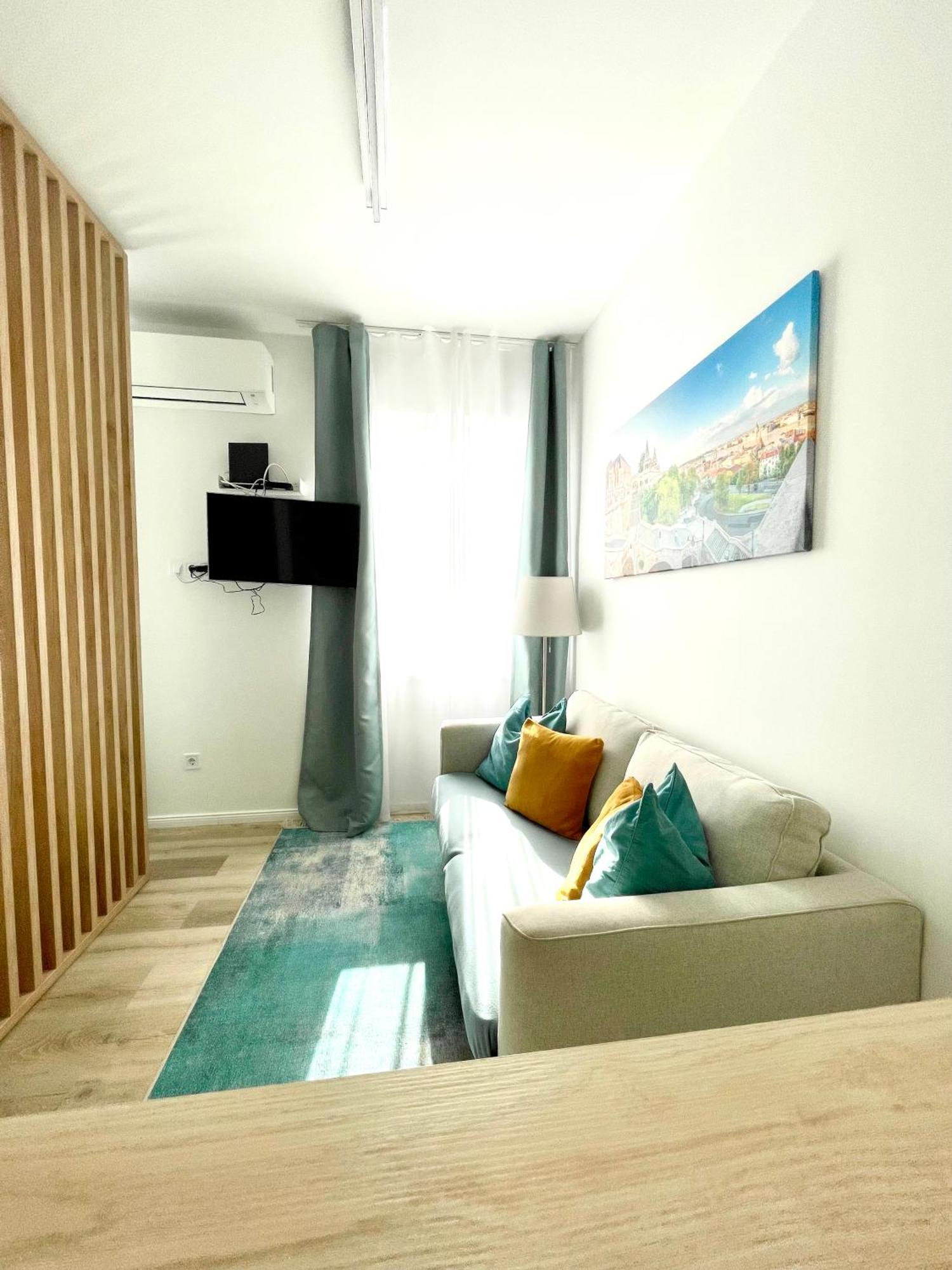 Margaret Apartment Next To The Lukacs Spa With Panorama Danube Budapest Luaran gambar
