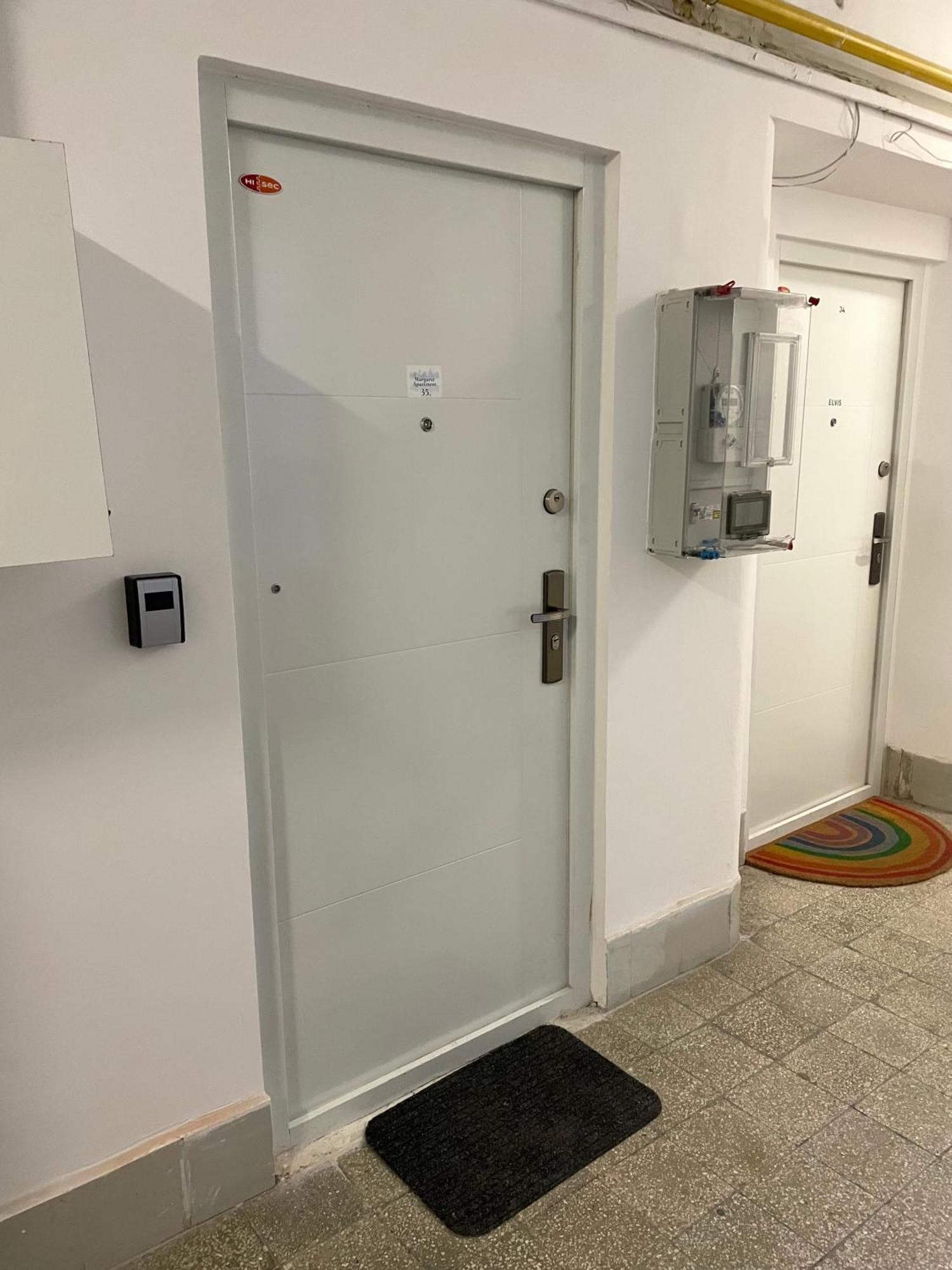 Margaret Apartment Next To The Lukacs Spa With Panorama Danube Budapest Luaran gambar